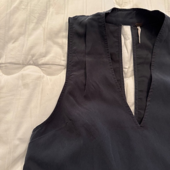 ✨ Free People Black Faux Wrap Shell – XS (Fits XS/S) ✨ - Picture 2 of 6